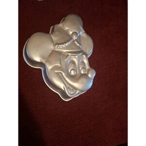 Disney Fab Five Character Cake Pans
